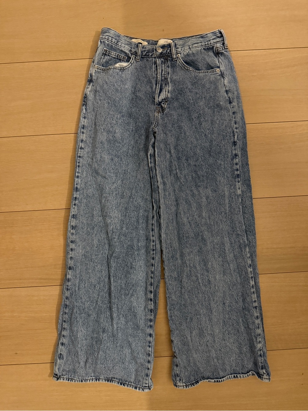 Women’s mid rise super wide leg jeans